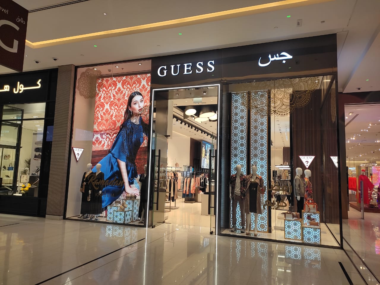 Creative Display- Retail Fit-outs, Shop-fitting In Dubai UAE